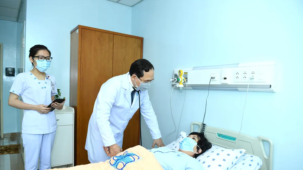 Mức giá giường cao nhất sẽ có đủ dịch vụ y tế 24/24, có người phục vụ