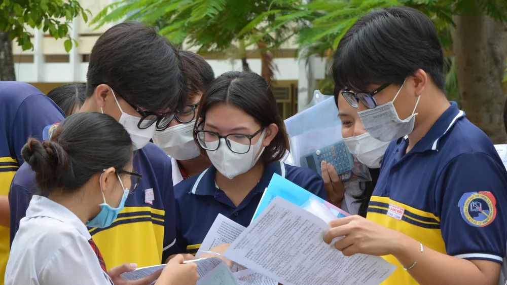 Kỳ thi tốt nghiệp THPT và xét tuyển đại học-cao đẳng: Gợi mở cách chọn ngành, chọn trường