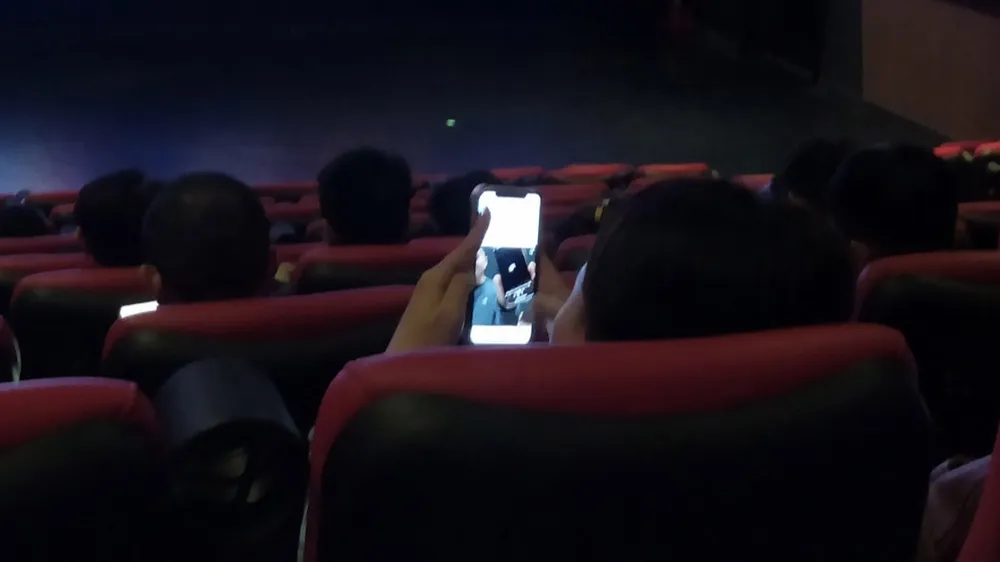 Vào rạp là để xem phim
