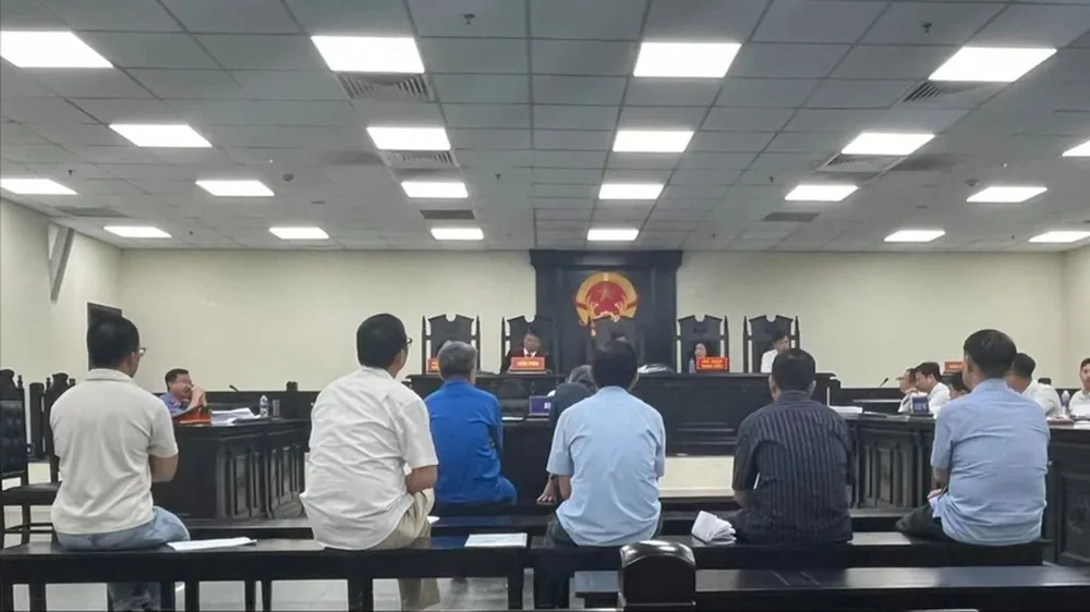 Hà Nội: Nhiều cựu cán bộ huyện Gia Lâm lĩnh án