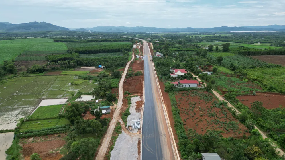 Xây dựng hai trạm dừng nghỉ trên đường cao tốc quốc lộ 45 - Nghi Sơn