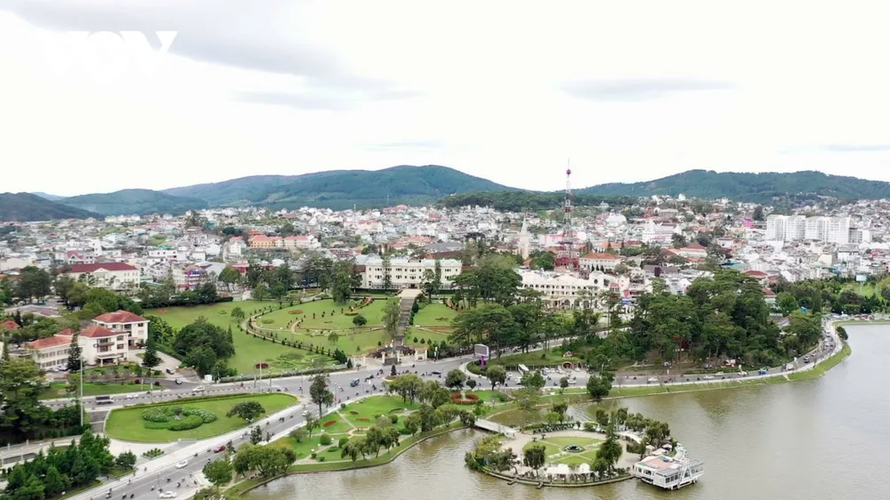 Xa vời mục tiêu “rừng trong phố”