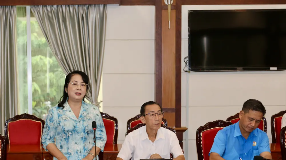 Đại biểu Quốc hội Trần Kim Yến phát biểu tại hội thảo 