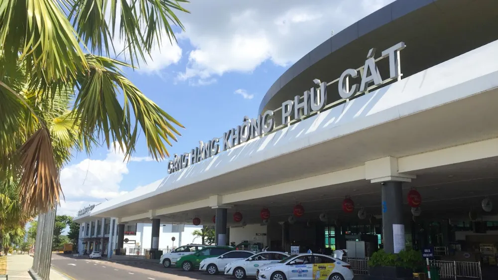 Chính phủ giao Bộ GTVT tham mưu mở rộng sân bay Phù Cát