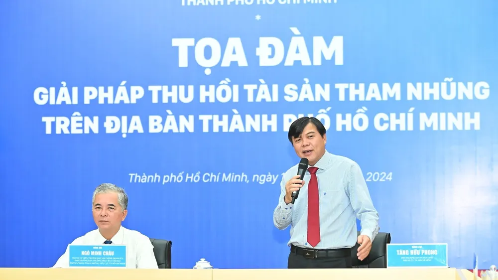 Tọa đàm “Giải pháp thu hồi tài tham nhũng trên địa bàn Thành phố Hồ Chí Minh”. Ảnh: VIỆT DŨNG