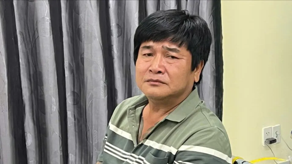 Ngô Văn Toàn tại cơ quan công 