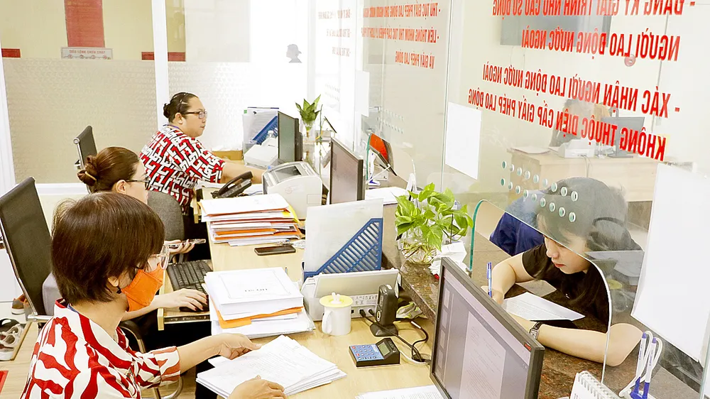 Tăng trách nhiệm và năng lực cán bộ trong bộ máy tinh gọn