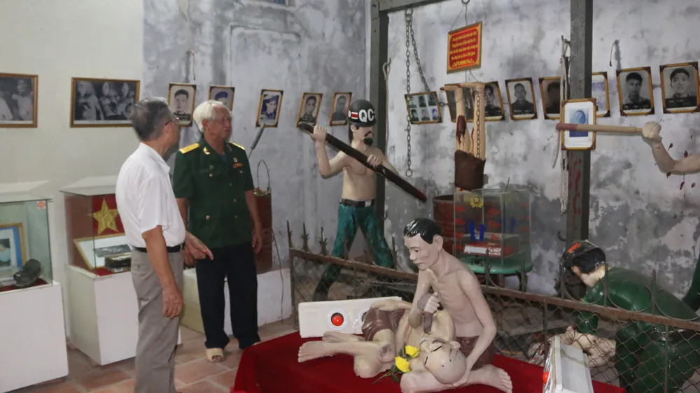 Người lưu giữ ký ức đồng đội