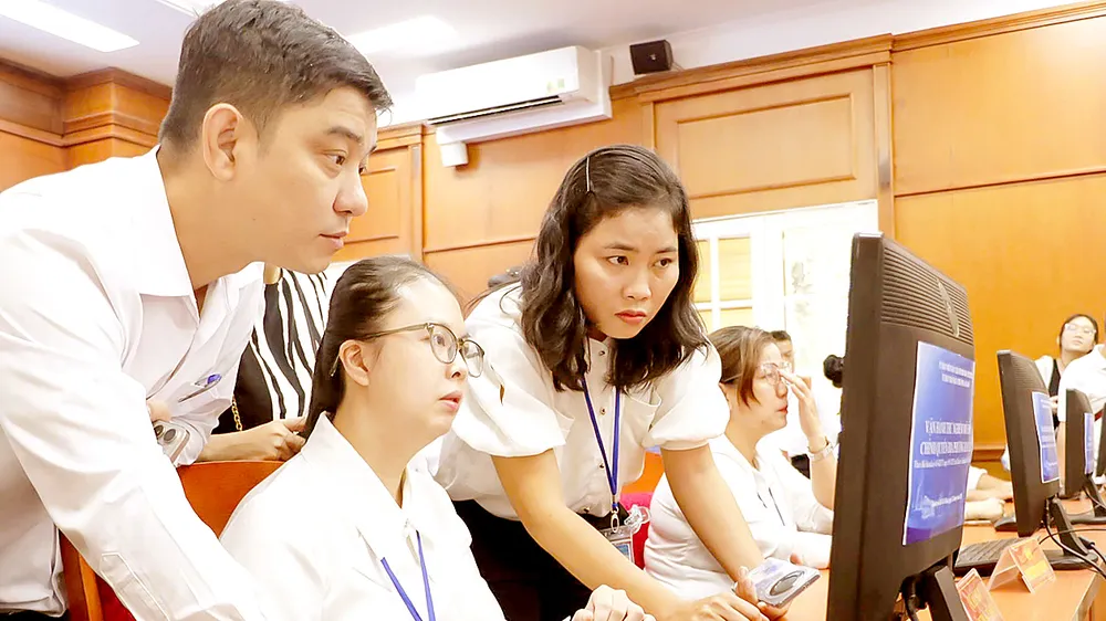 Giảm tải cho cấp xã, xây dựng chính quyền kiến tạo