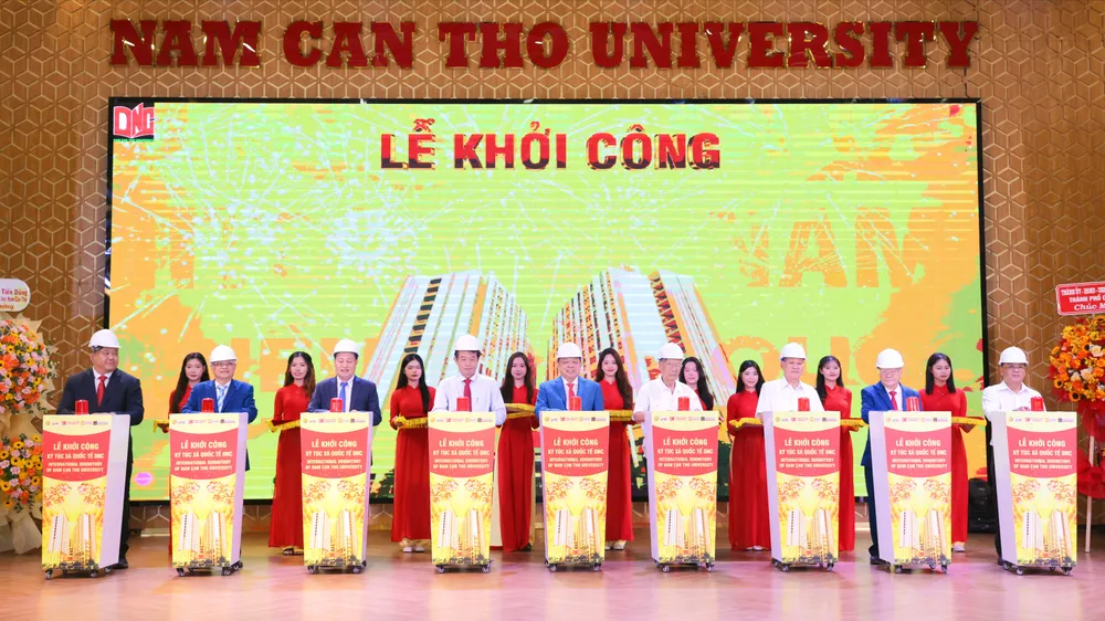 Khởi công xây ký túc xá phục vụ chỗ ở cho 2.500 sinh viên