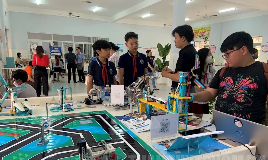 Để STEM đáp ứng yêu cầu trong bối cảnh mới