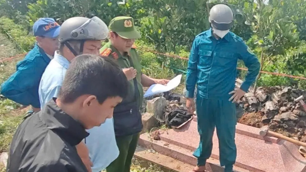 Lực lượng chức năng tại hiện trường
