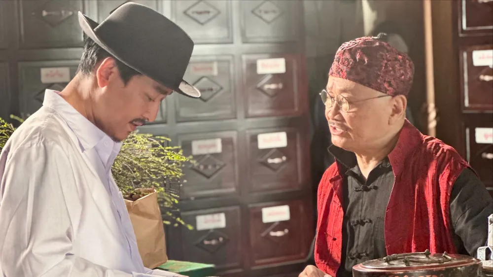 Hứa Vĩ Văn đóng phim về tình báo