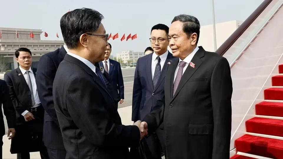 Chủ tịch Quốc hội Trần Thanh Mẫn bắt đầu thăm chính thức Trung Quốc