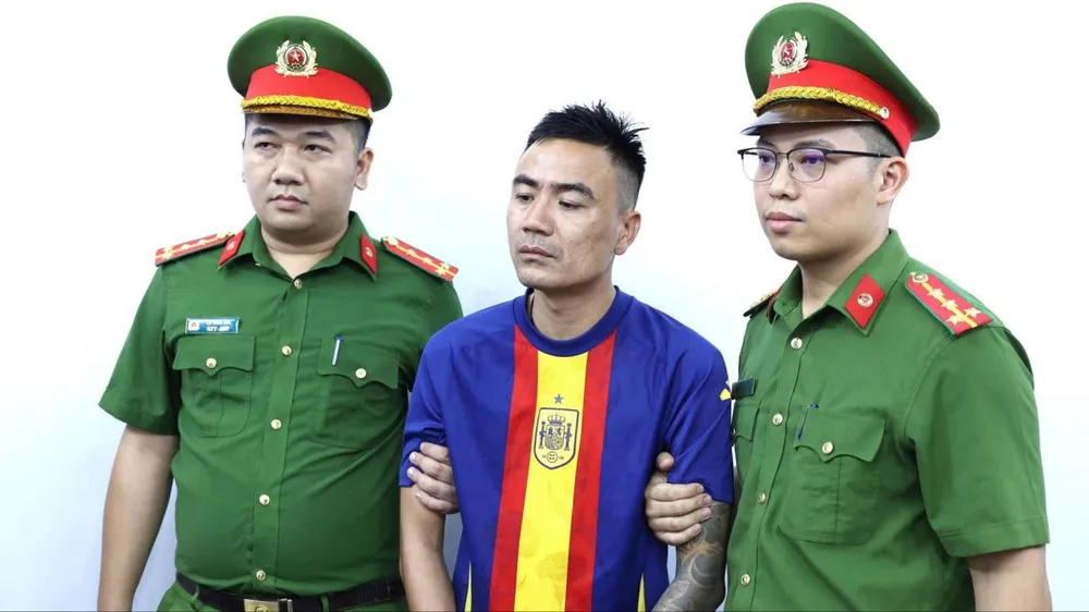 Công an tỉnh Ninh Bình khởi tố Thắng “Ật” về tội gây rối