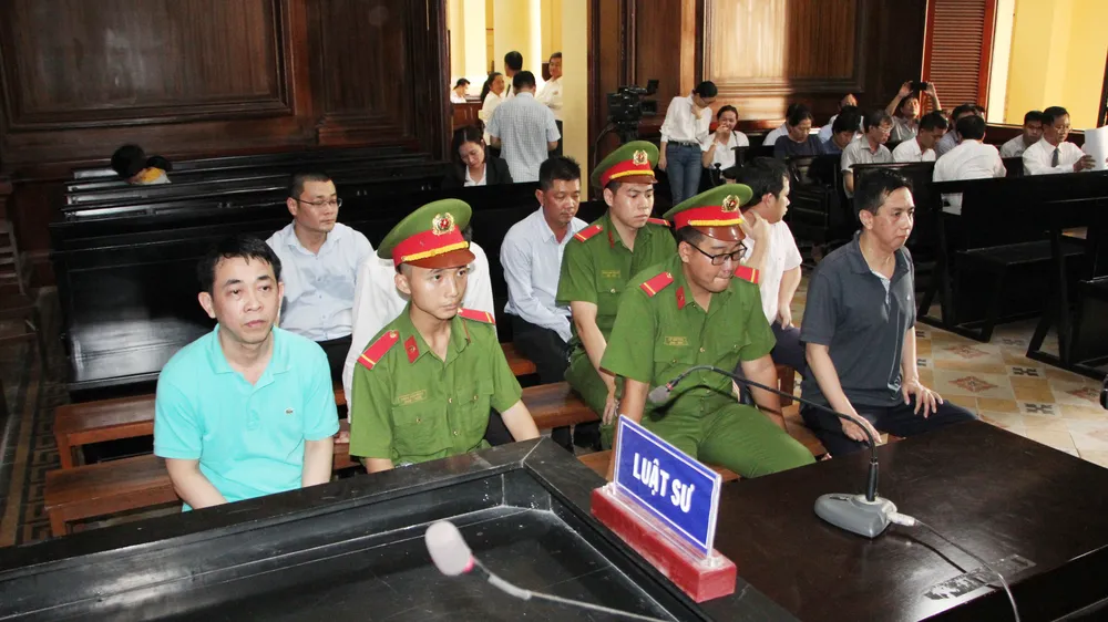 Thuốc trị ung thư của VN Pharma là “thuốc giả” hay “thuốc kém chất lượng”?