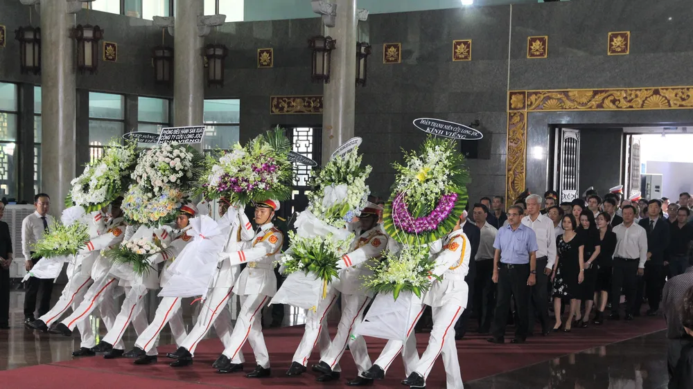 Những câu chuyện bình dị về ông Mười Hương