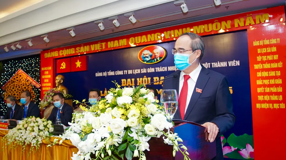 Saigontourist cần “đổi mới toàn diện” thay vì “củng cố toàn diện”