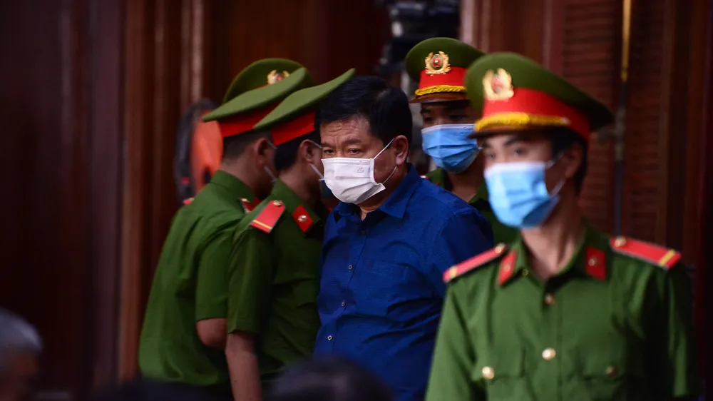 Bị cáo Đinh La Thăng tại phiên tòa kéo dài từ ngày 14 đến 22-12-2020