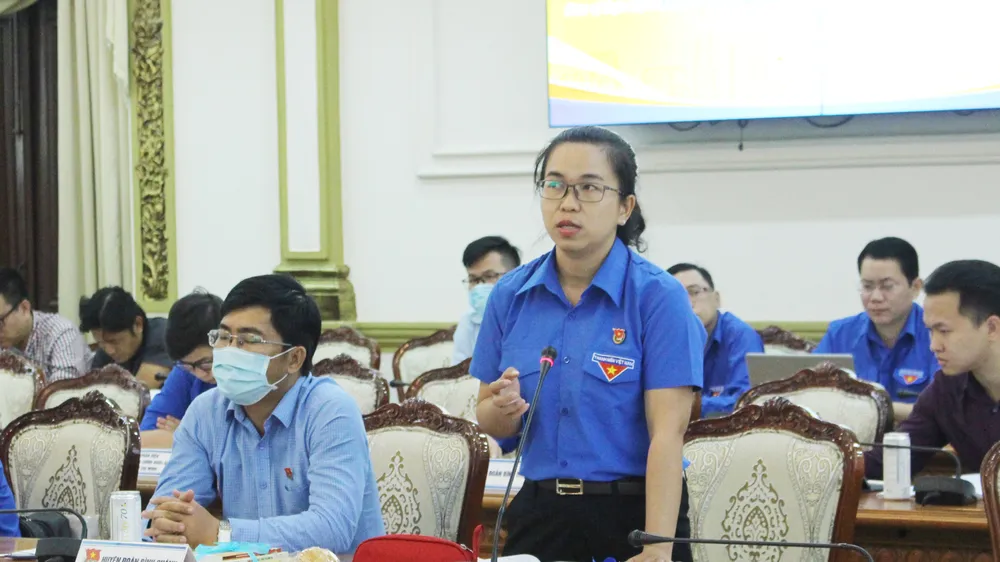 Phát huy vai trò cán bộ, công chức, viên chức trẻ trong xây dựng chính quyền đô thị