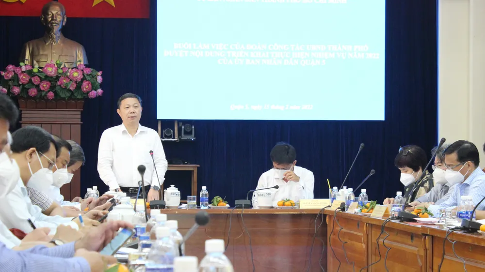 Quận 5 cần đầu tư phát triển những cơ sở y tế, giáo dục hiện có