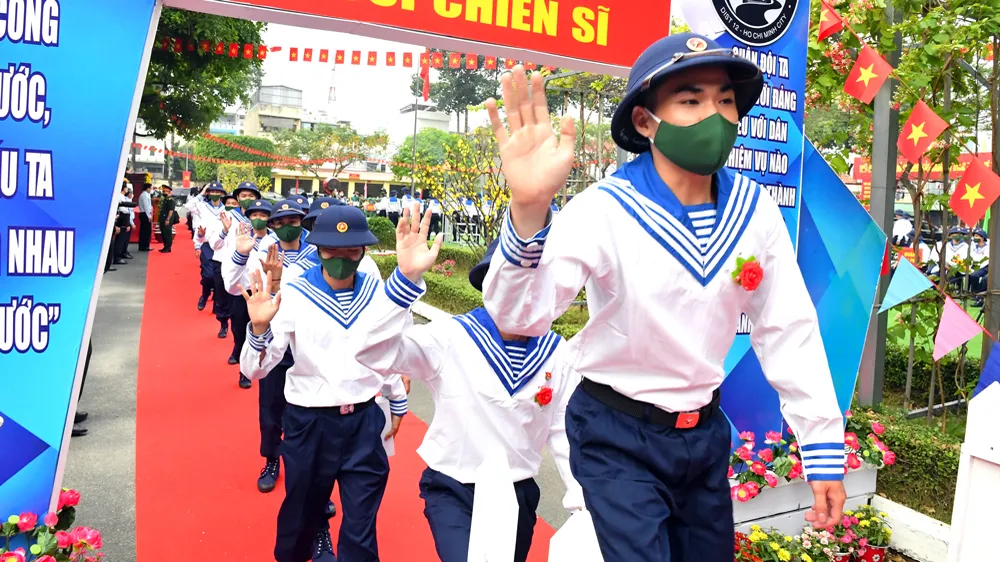 Sáng nay (16-2), gần 4.000 thanh niên TPHCM lên đường nhập ngũ