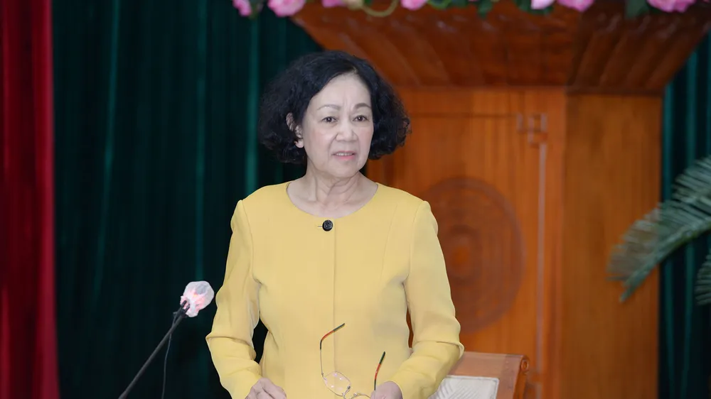 Đồng chí Trương Thị Mai phát biểu tại hội nghị. Ảnh: CAO THĂNG
