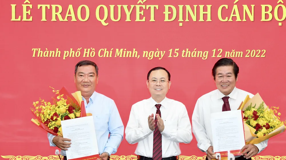 Phó Trưởng ban Nội chính Thành ủy TPHCM Trần Văn Thuận nghỉ hưu