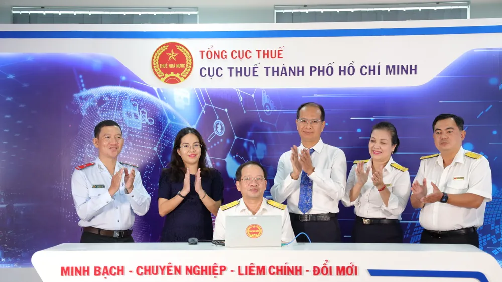 Một nhà thuốc ở TPHCM trúng giải Hóa đơn may mắn trị giá 50 triệu đồng 