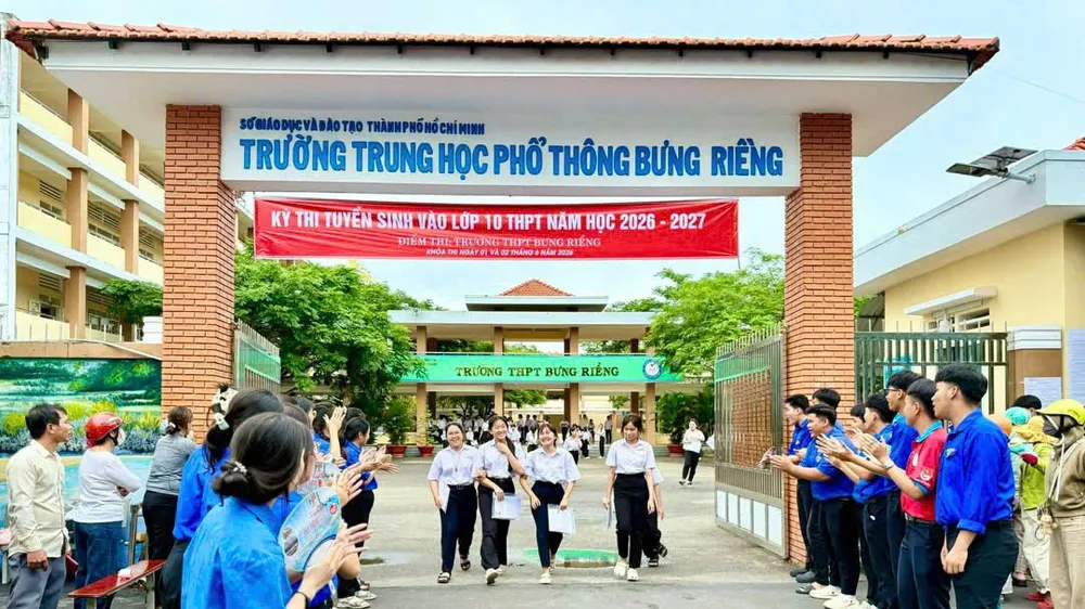 Học sinh dự thi tuyển sinh lớp 10 công lập năm học 2026-2027 tại Trường THPT Bưng Riềng (xã Xuyên Mộc, TPHCM). 