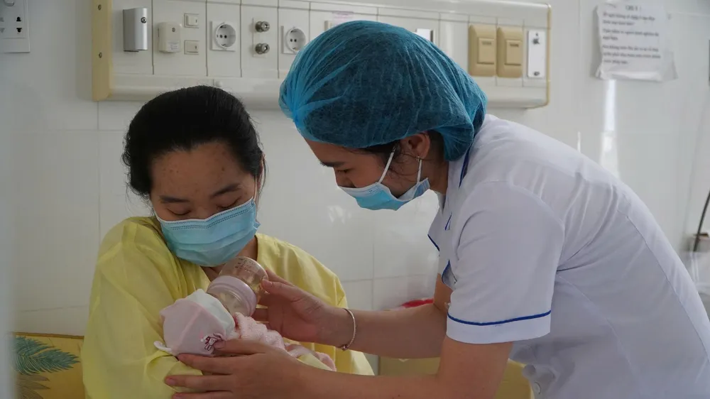 Với sự tận tâm của đội ngũ y bác sĩ Bệnh viện Đa khoa Vũng Tàu, bé gái đã đủ điều kiện xuất viện trở về với gia đình.