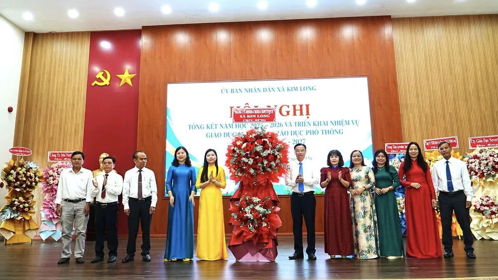 Xã Kim Long tổ chức hội nghị tổng kết năm học 2025-2026.