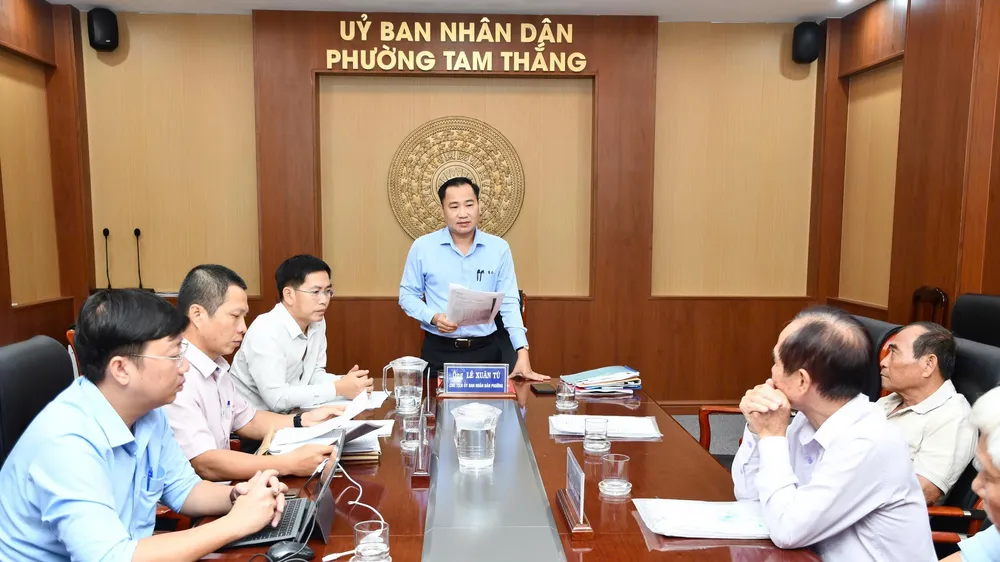 UBND phường Tam Thắng đối thoại với các hộ dân khu tập thể C45 Bộ đội Biên phòng.