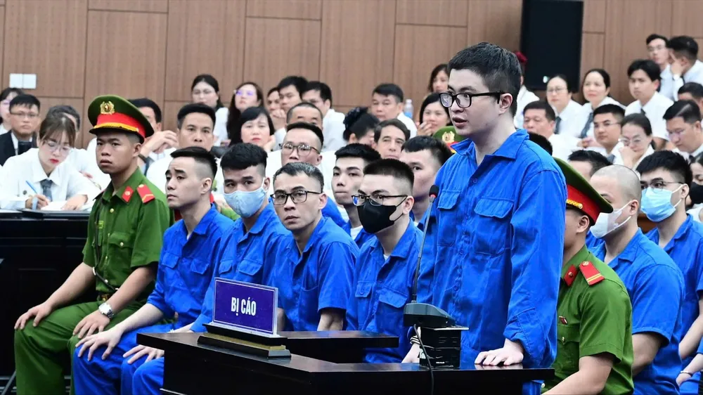 Bị cáo Phó Đức Nam tại phòng xử án
