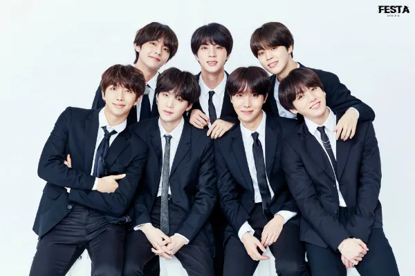 Big Hit đến Việt Nam tuyển chọn nhóm nhạc nữ