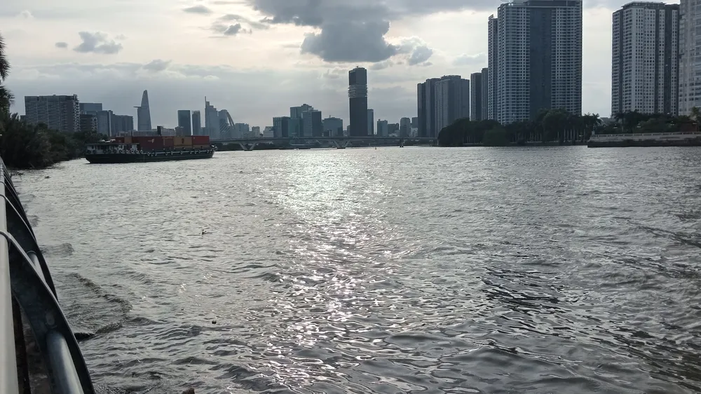 TPHCM: Mưa có xu hướng giảm, triều cường lên cao trong tháng 12