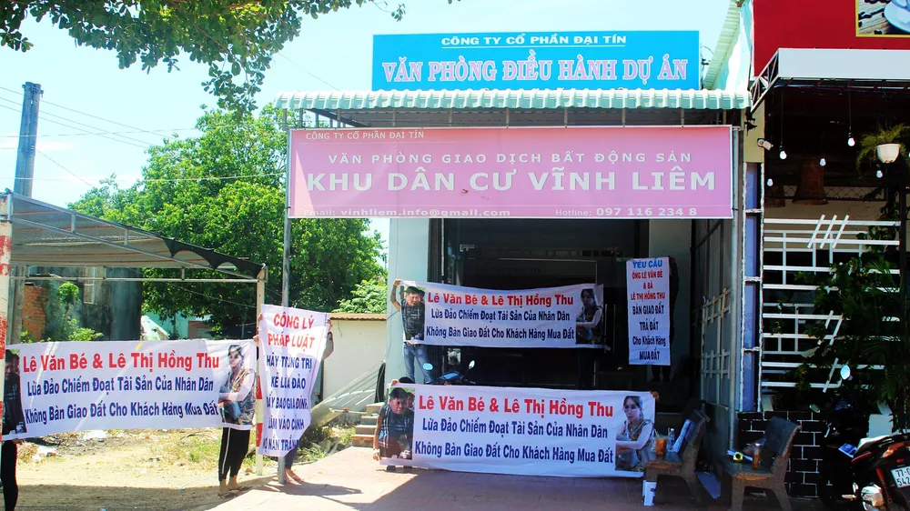 Bắt vợ giám đốc công ty giả chữ ký lừa đảo chiếm đoạt tài sản