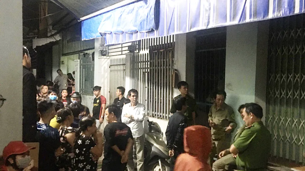 Khởi tố đối tượng đâm chết người tình rồi tự sát không thành