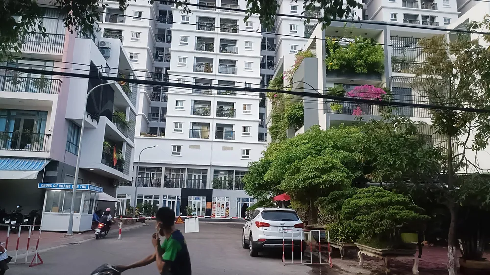 Người phụ nữ rơi từ tầng 15 tòa chung cư ở TP Quy Nhơn