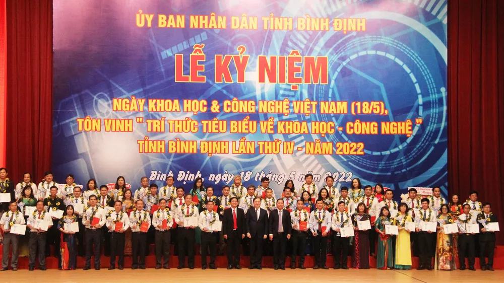Bình Định làm khác để tôn vinh các trí thức tiêu biểu