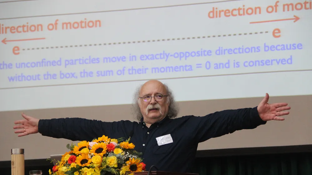 Giáo sư Nobel Vật lý 2016 “gợi ý” giới trẻ Việt Nam cách đoạt giải Nobel