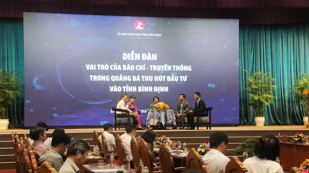 Bình Định: Báo chí là "chất keo" gắn kết nhà đầu tư với chính quyền