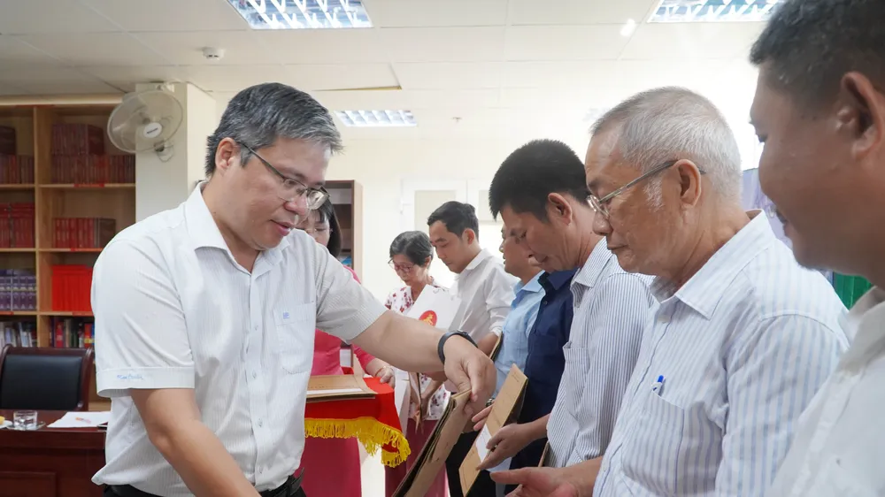 Xúc động lễ trao trả hồ sơ, kỷ vật cán bộ đi B tại Gia Lai