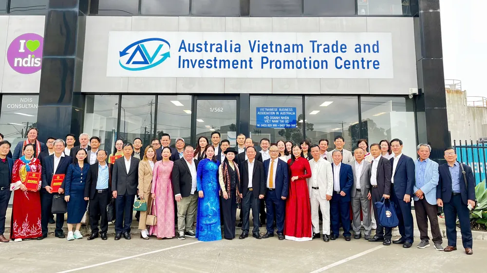 Đoàn công tác tỉnh Gia Lai gặp gỡ, giao lưu với Hội Doanh nhân Việt Nam tại Australia. Ảnh: NGỌC LUẬN