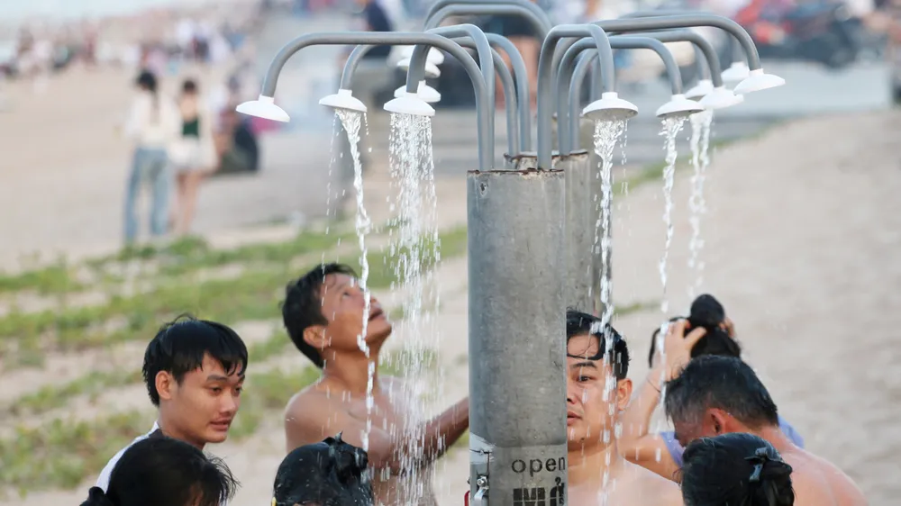 “Giải nhiệt” ở Phú Yên trong kỳ nghỉ lễ