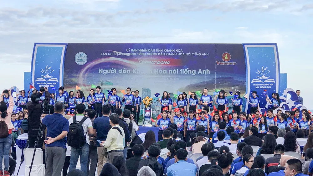Phát động người dân Khánh Hòa nói tiếng Anh