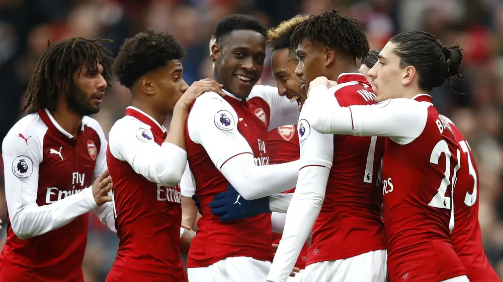 Arsenal - Southampton 3-2: Aubameyang lập công, Welbeck có cú đúp