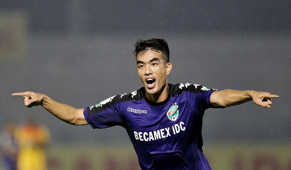 Becamex Bình Dương - Hải Phòng 2-1: Tiến Linh tỏa sáng phút bù giờ