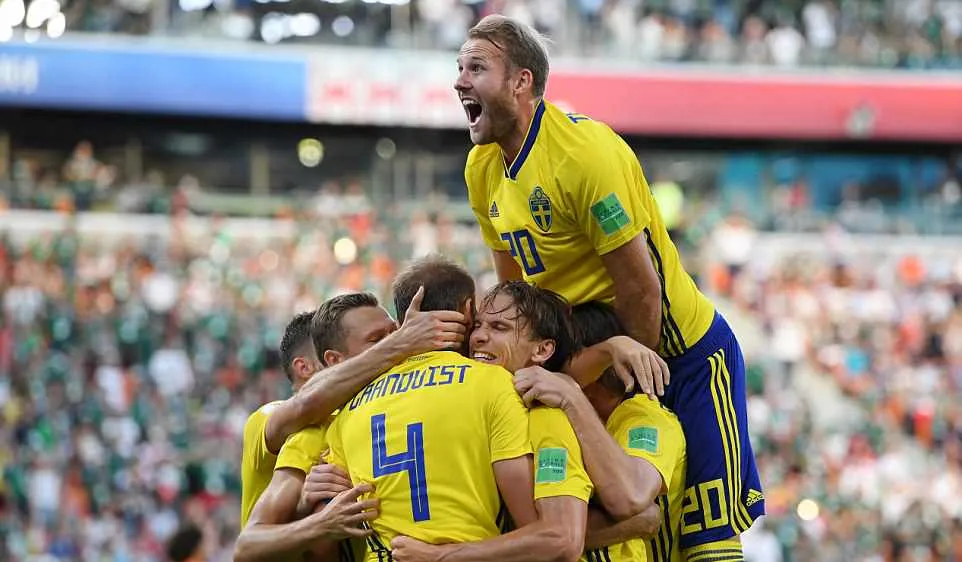 Bảng F, Mexico-Thụy Điển 0-3: Augustinsson, Granqvist, Alvarez tuyệt vời chiến binh