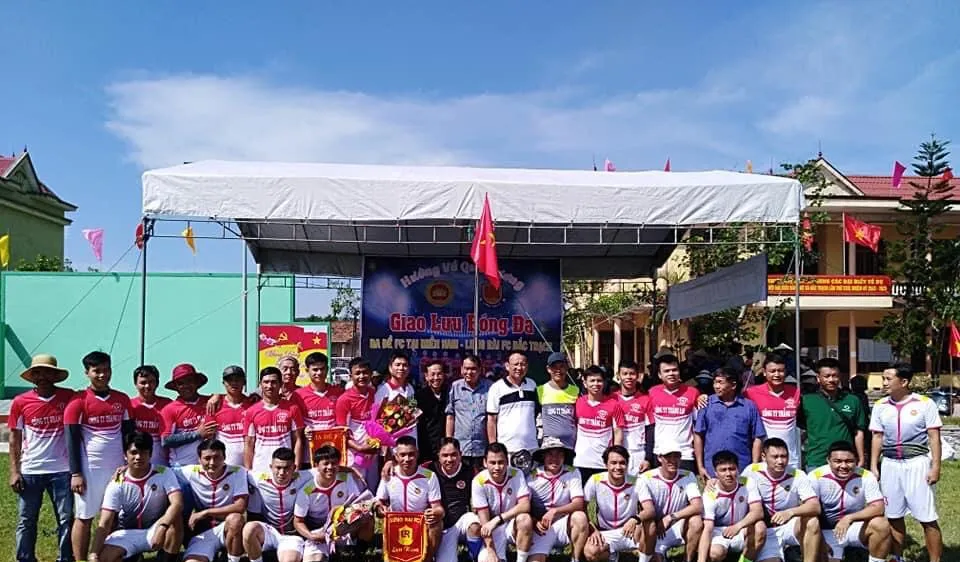 Ba Đề FC ấm tình quê hương
